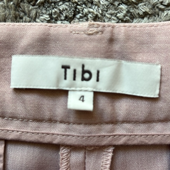 Tibi walking shorts size 4 - Picture 2 of 4